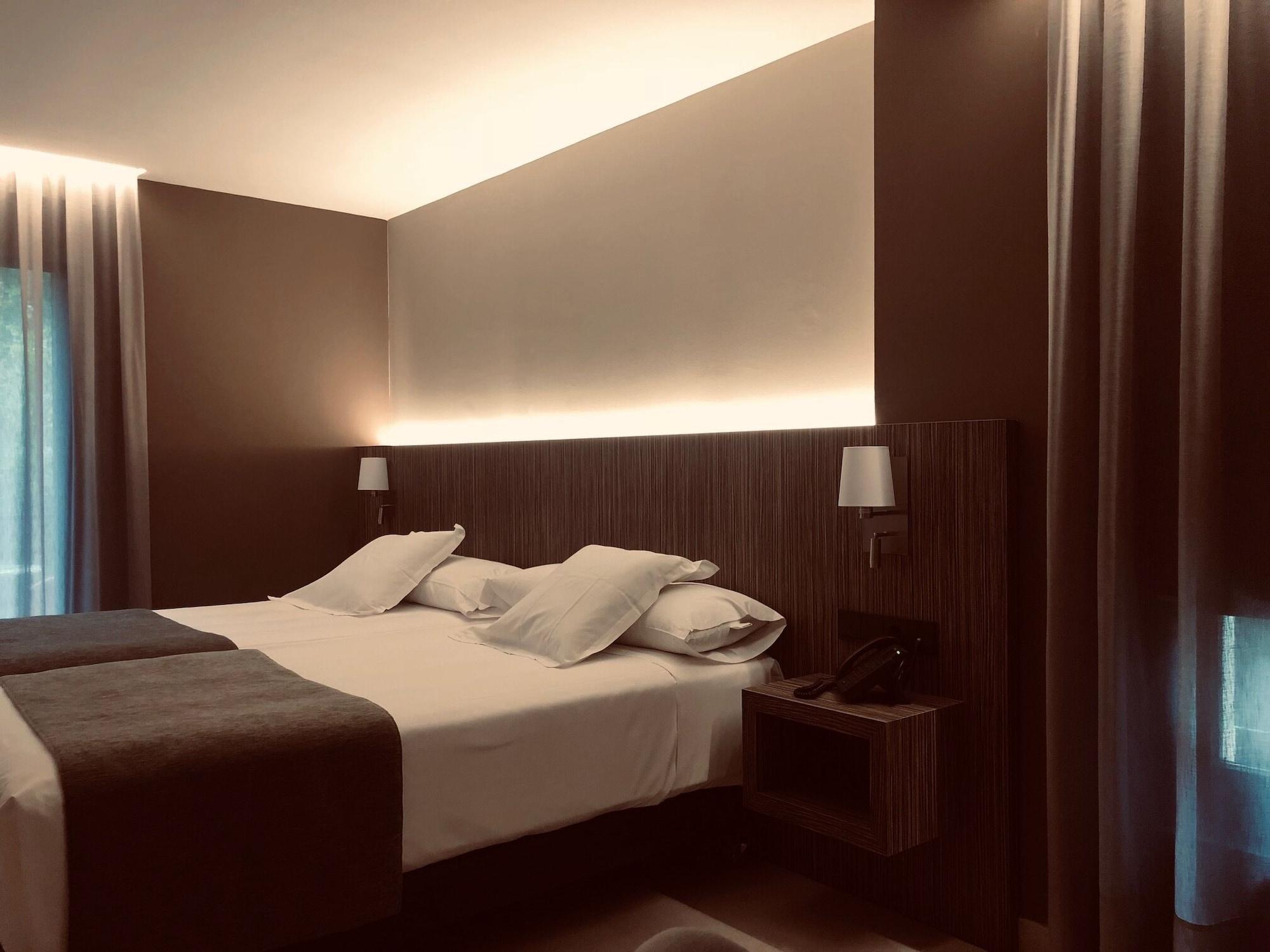 יאראבה Hotel Balneario De La Virgen מראה חיצוני תמונה